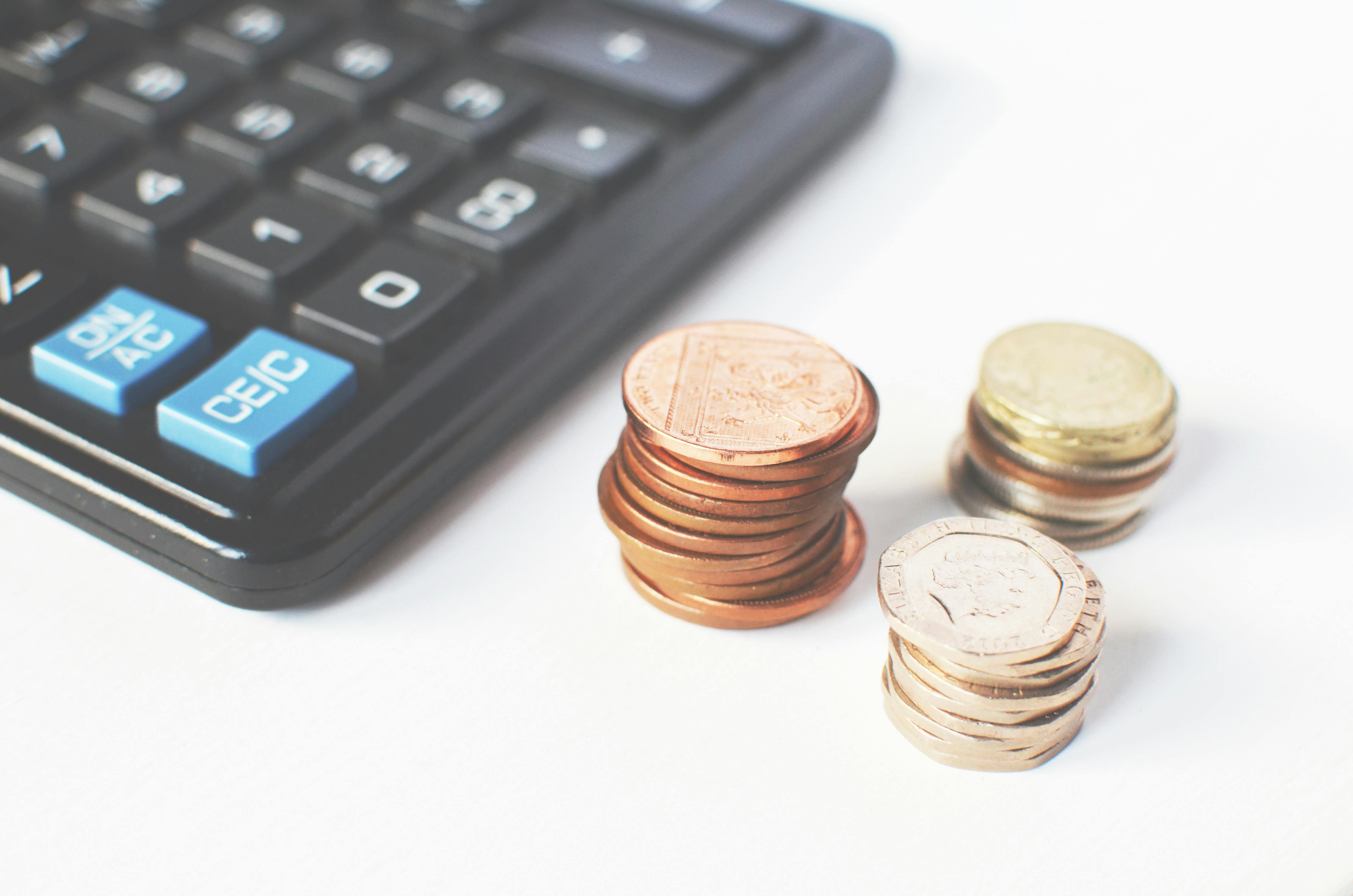 AI-powered price identification for used marketplace items